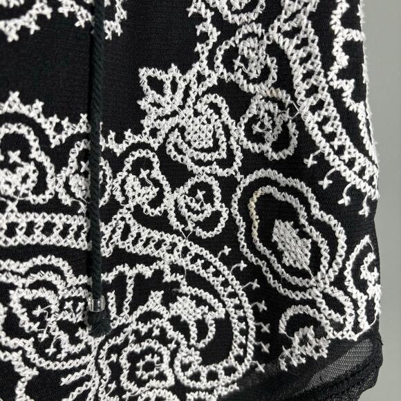 INC Women's Black & White Boho Chic Embroidered Front Top - Size Small - Hippie - Picture 4 of 6